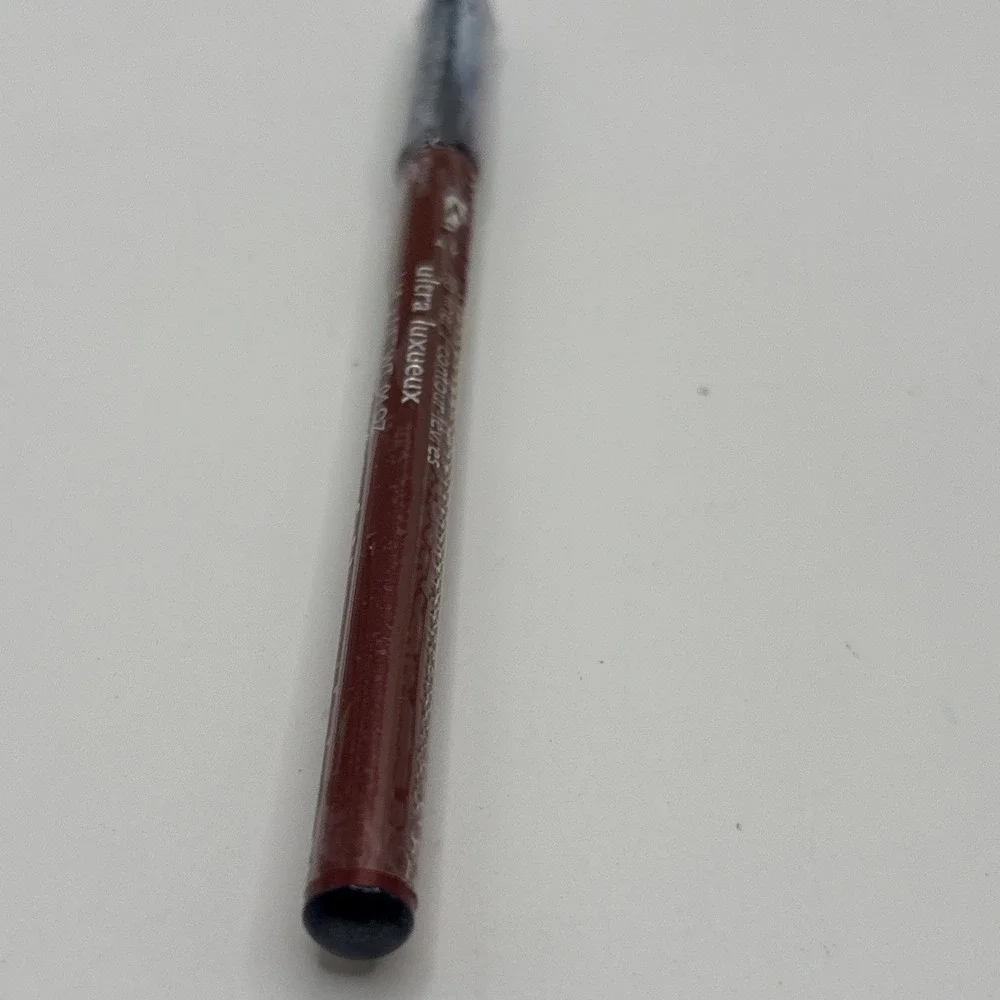 Avon Ultra Luxury Lip Liner - Rosebud New Sealed Old Stock